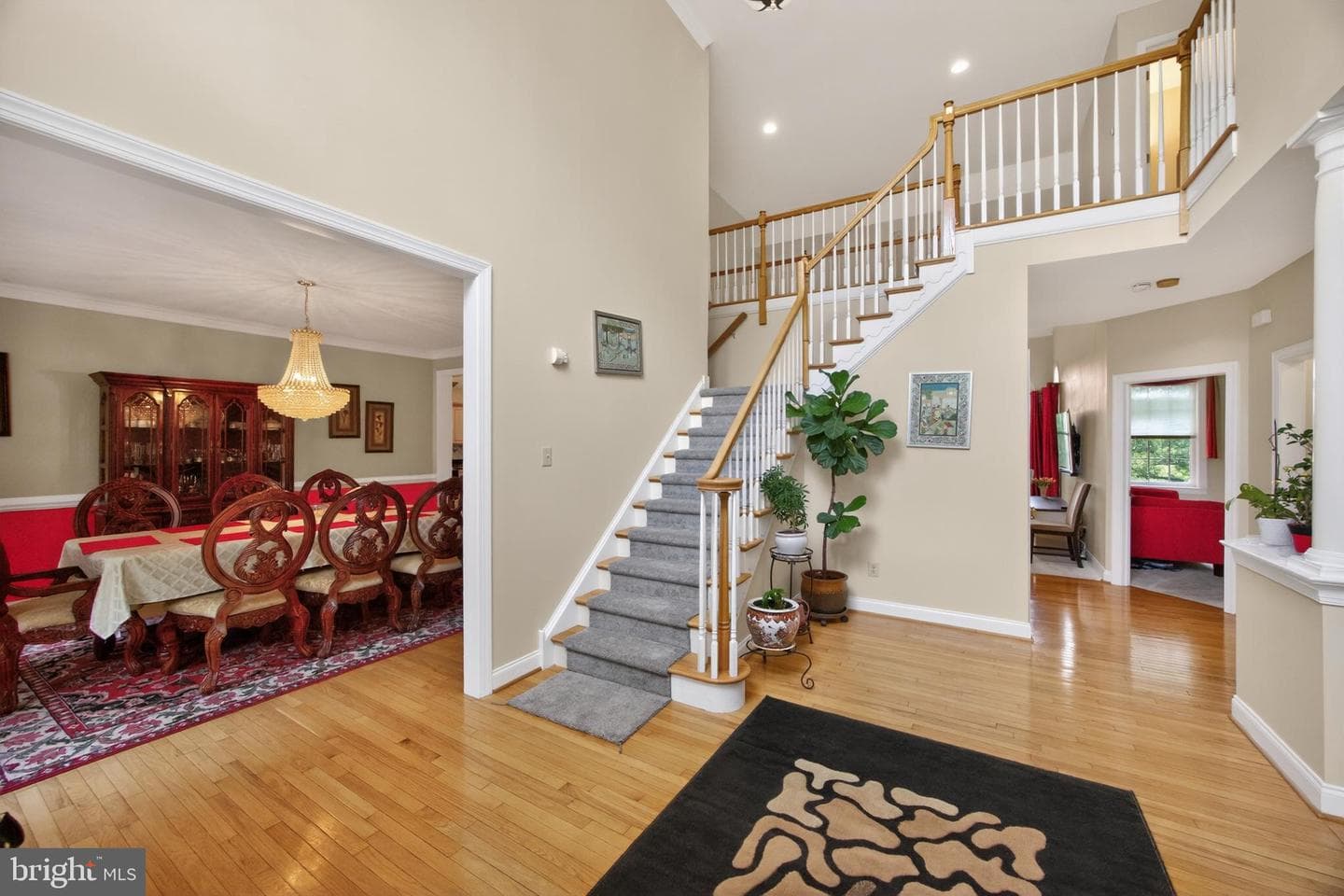 904 Victoria Court photo 10