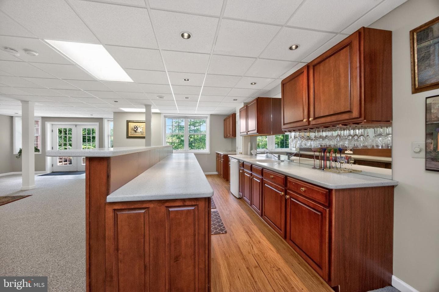 904 Victoria Court photo 52