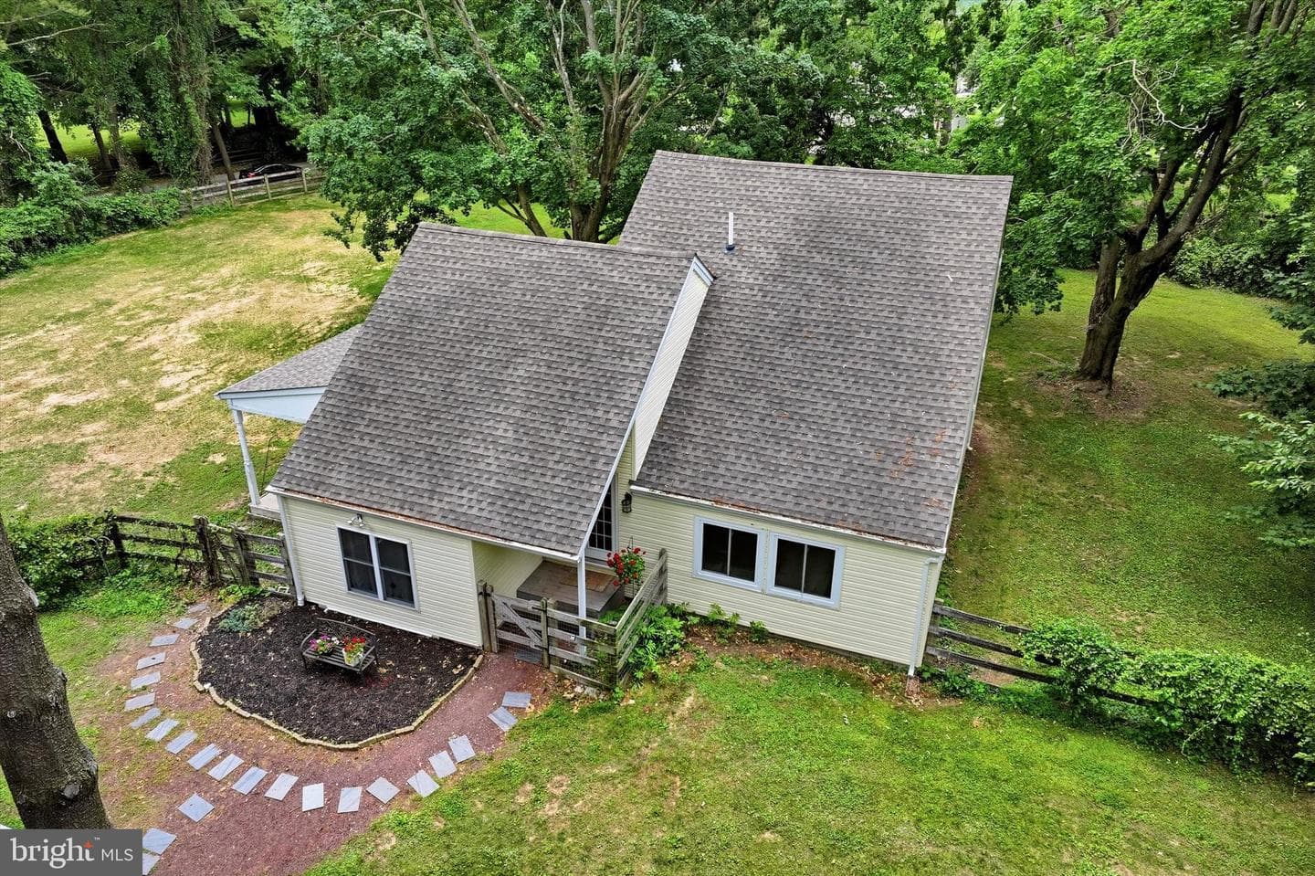 374 S Jennersville Road photo 31