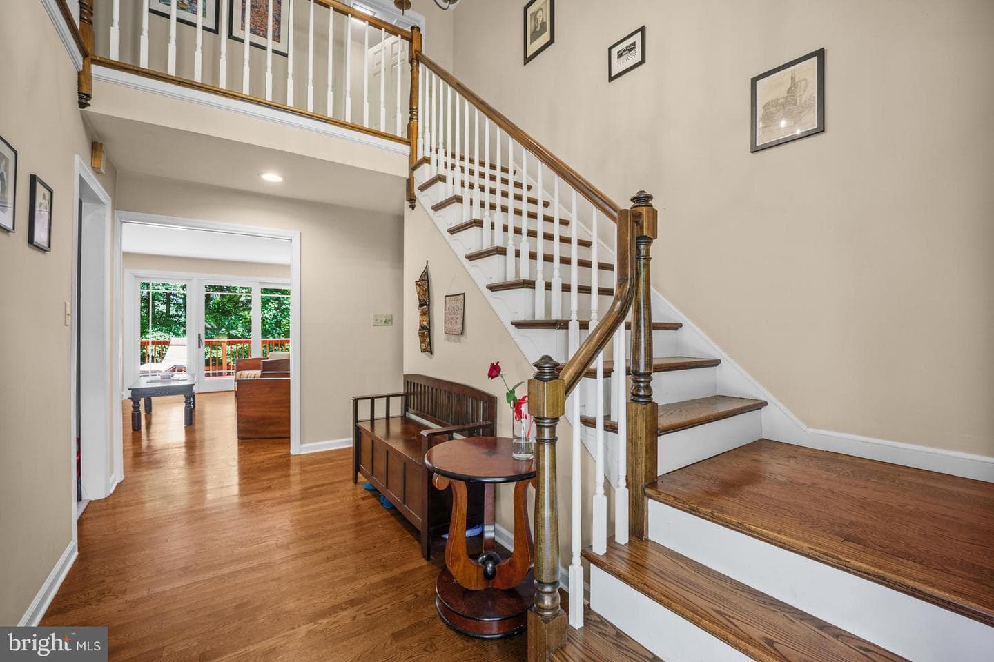 913 Heather Lane photo 8