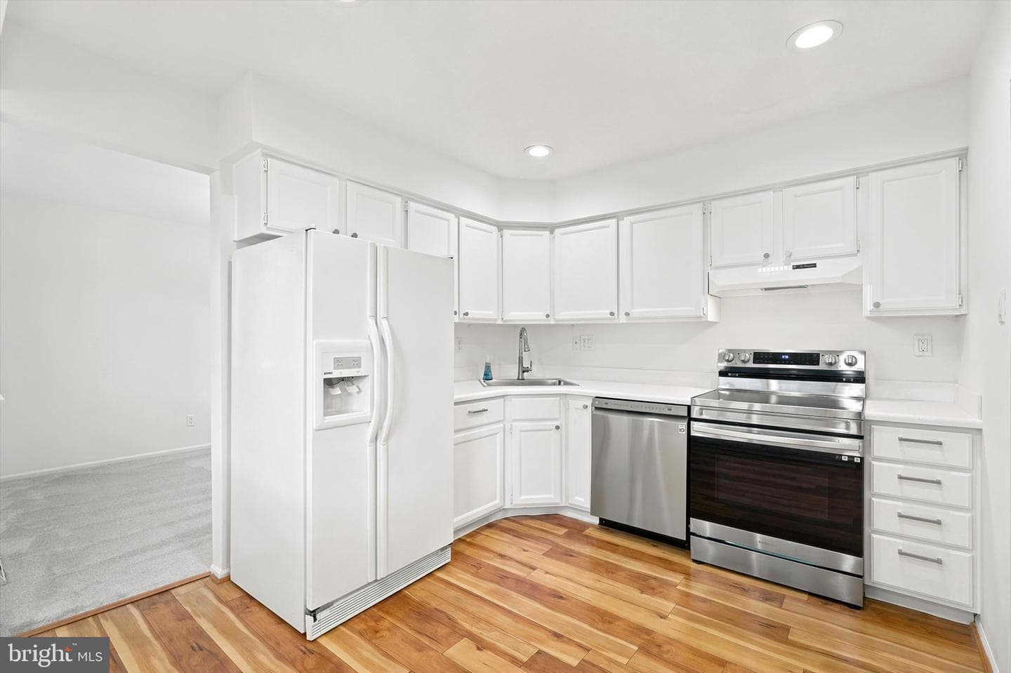 101 Elgin Court #363 photo 8