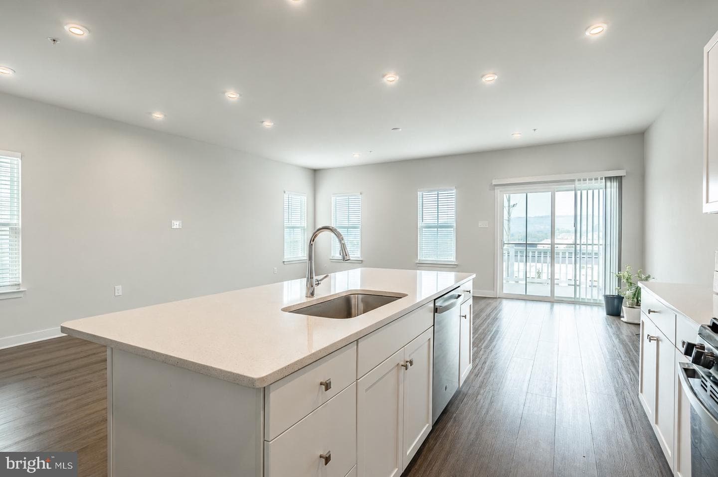 208 Chase Drive photo 6