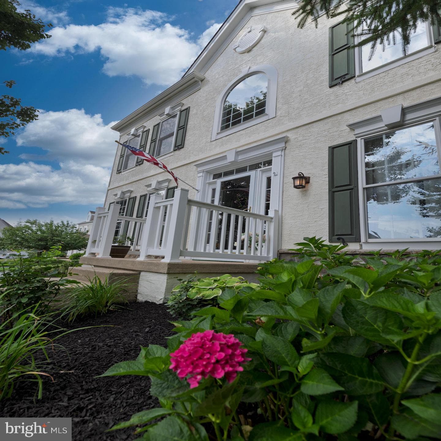 508 Emerson Circle photo 4