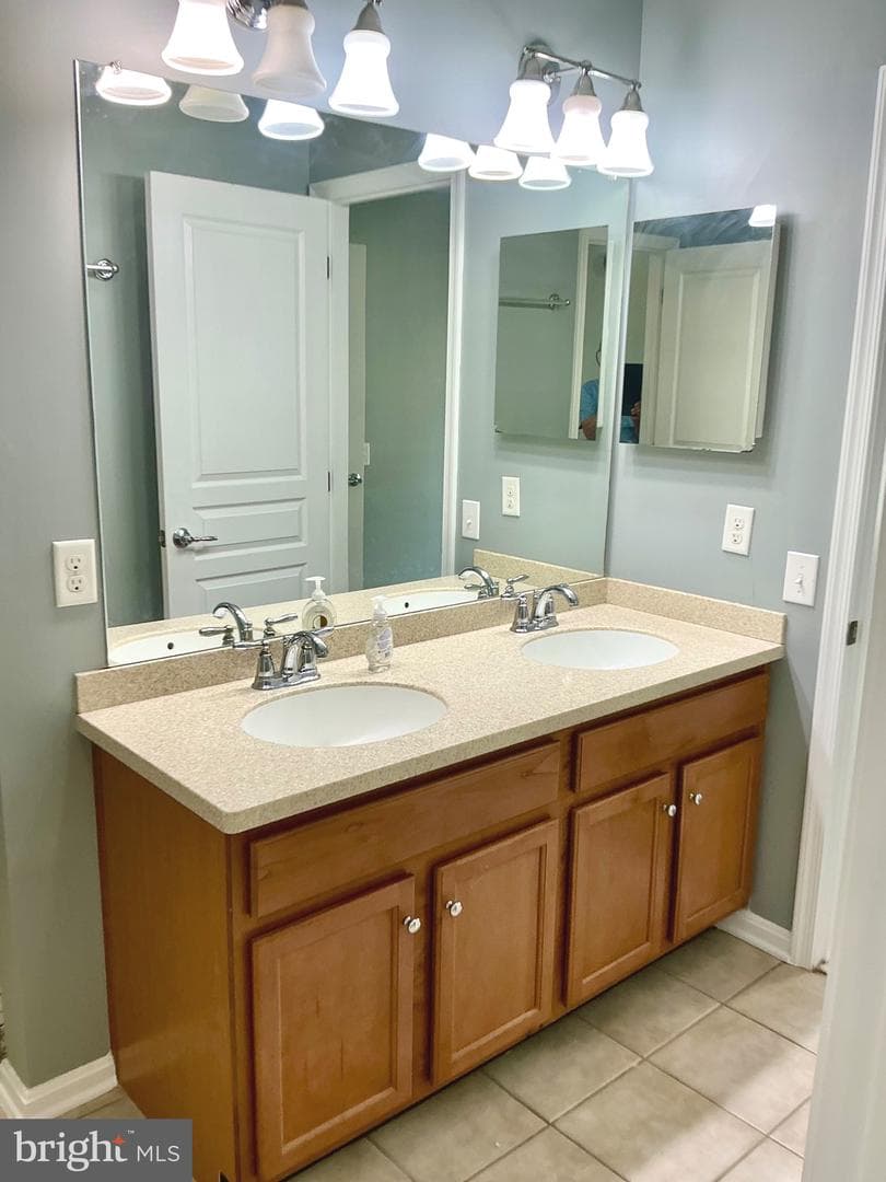 608 Empire Drive photo 24