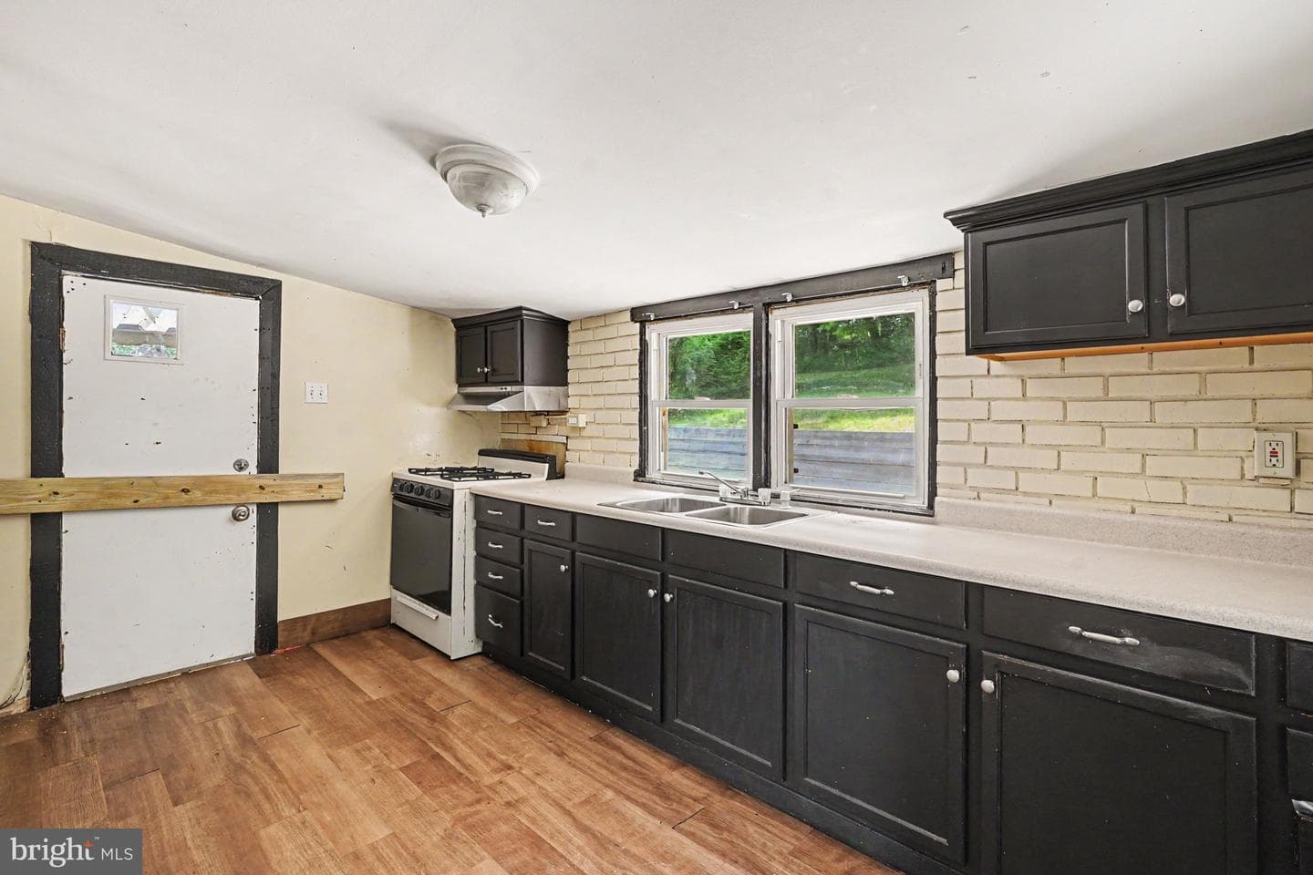 80 Boroline Road photo 12