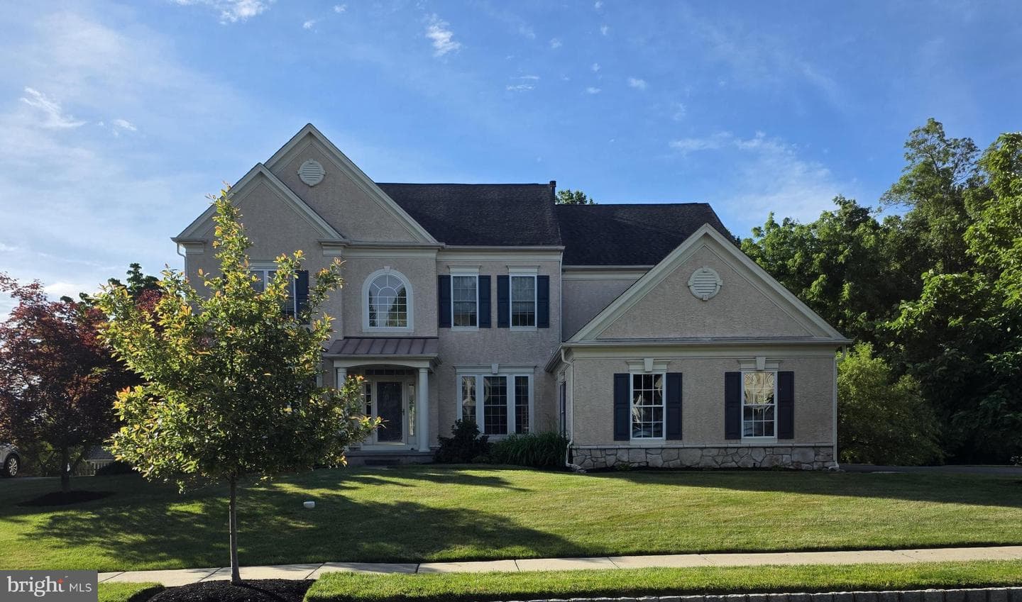 148 Magnolia Drive photo 2