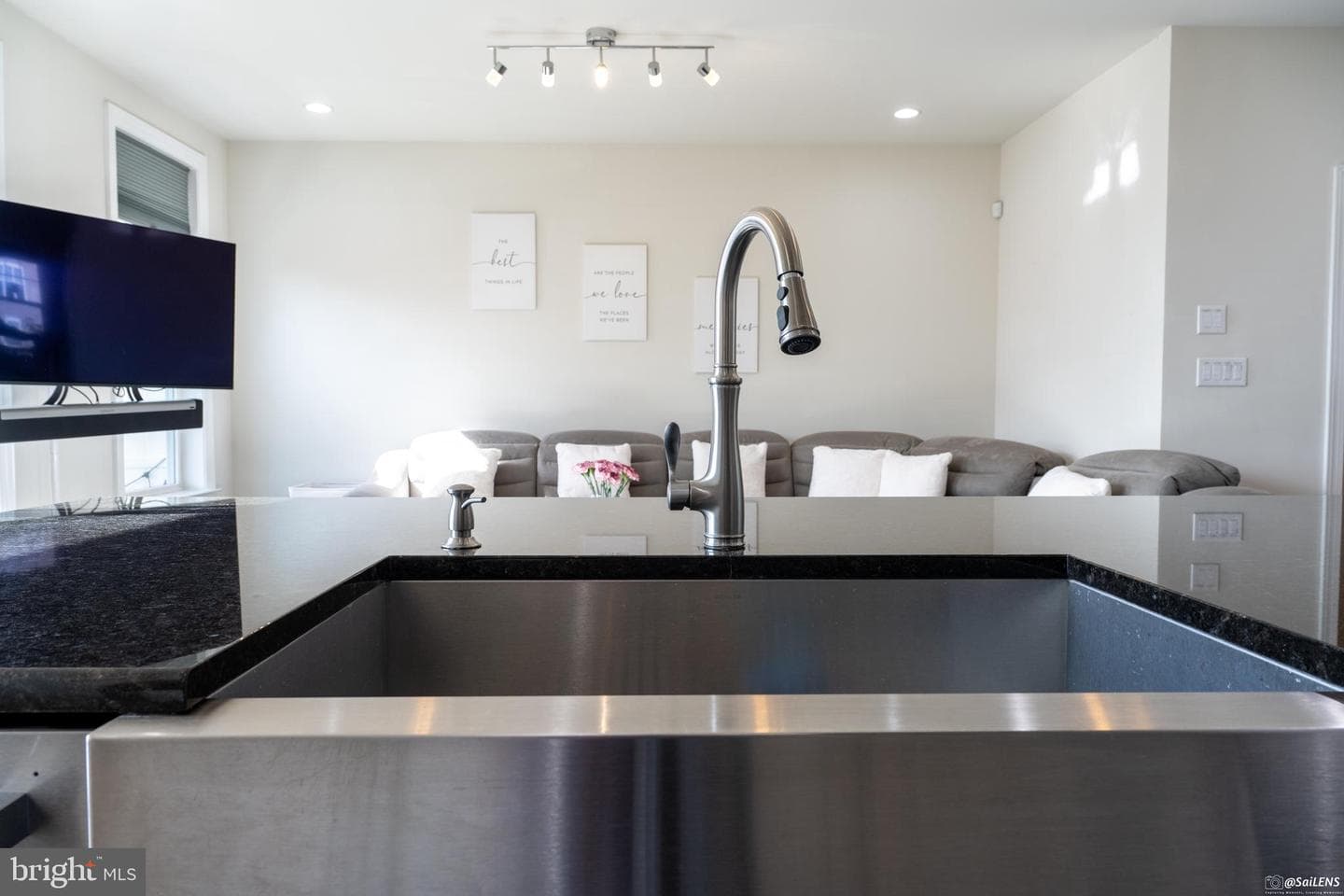 43 Lila Lane photo 5