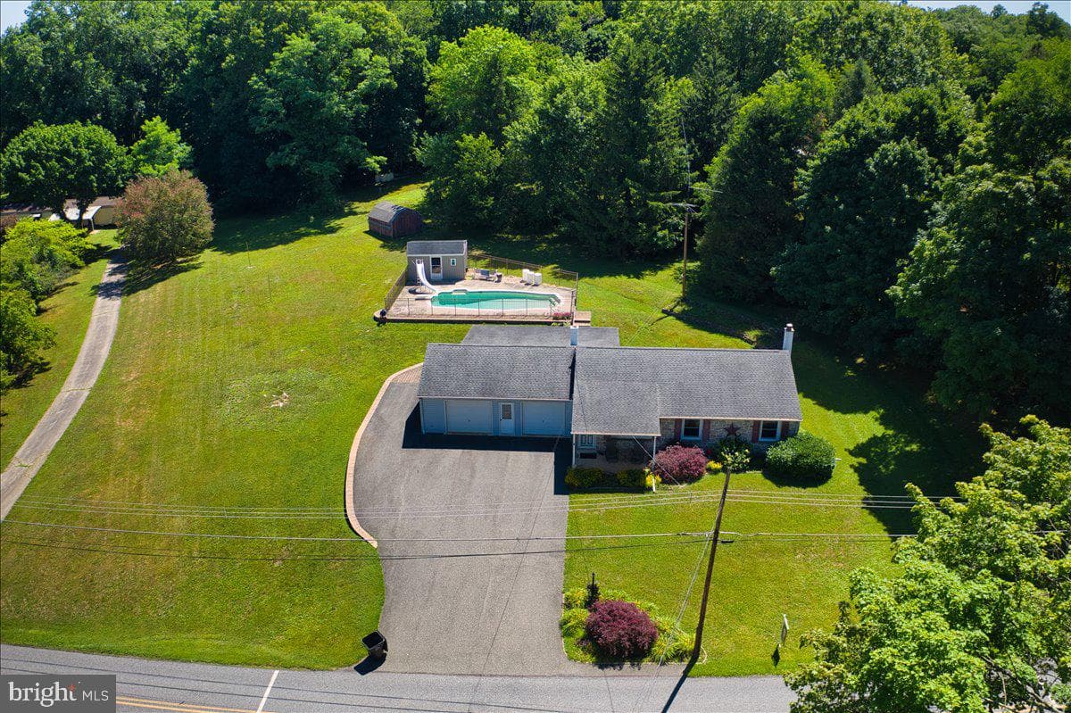 451 Saylors Mill Road photo 5