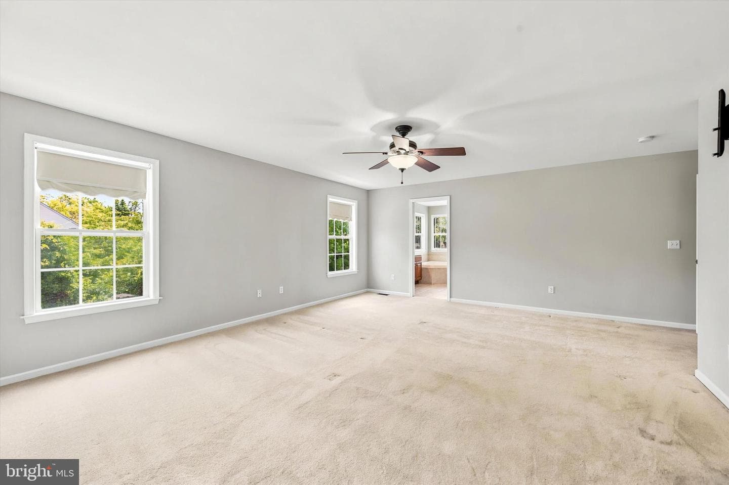 108 Cooper Hawk Drive photo 15