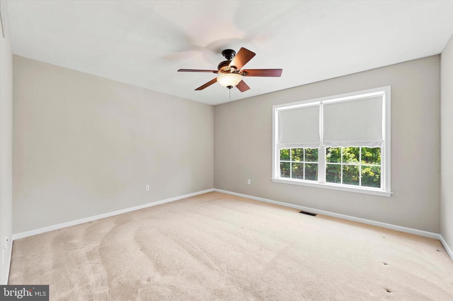108 Cooper Hawk Drive photo 23