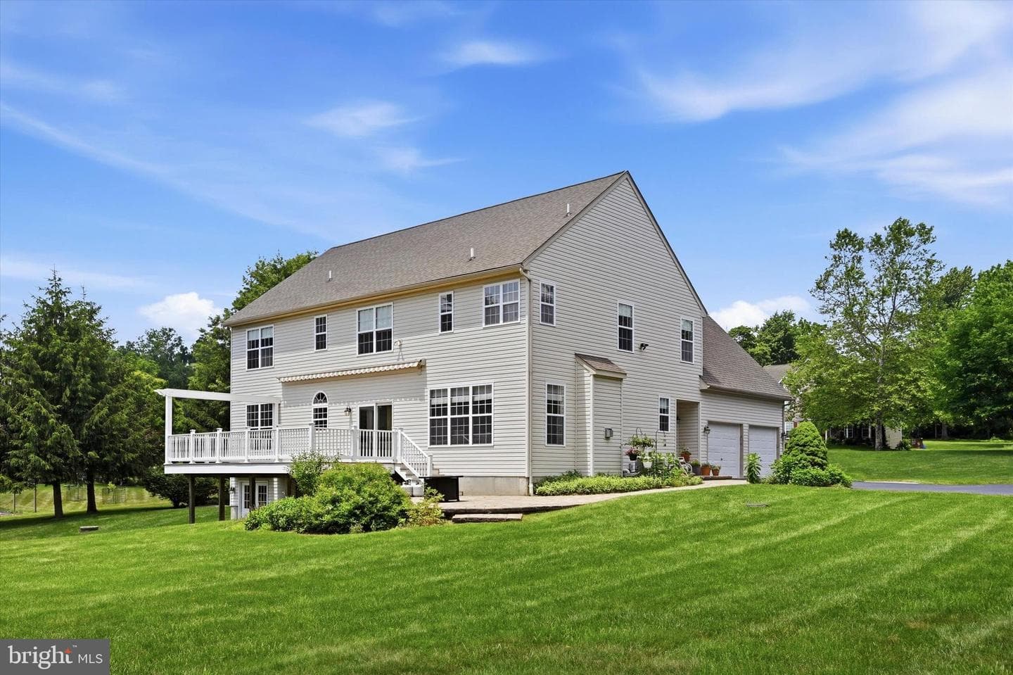 108 Cooper Hawk Drive photo 34