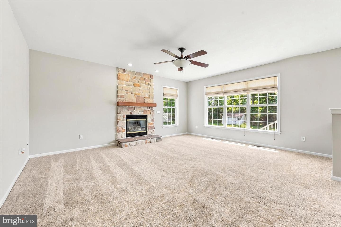 108 Cooper Hawk Drive photo 7