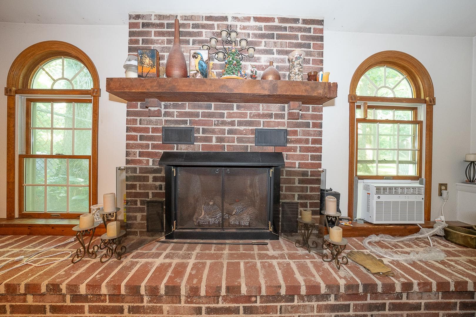 1310 Mary Jane Lane photo 15