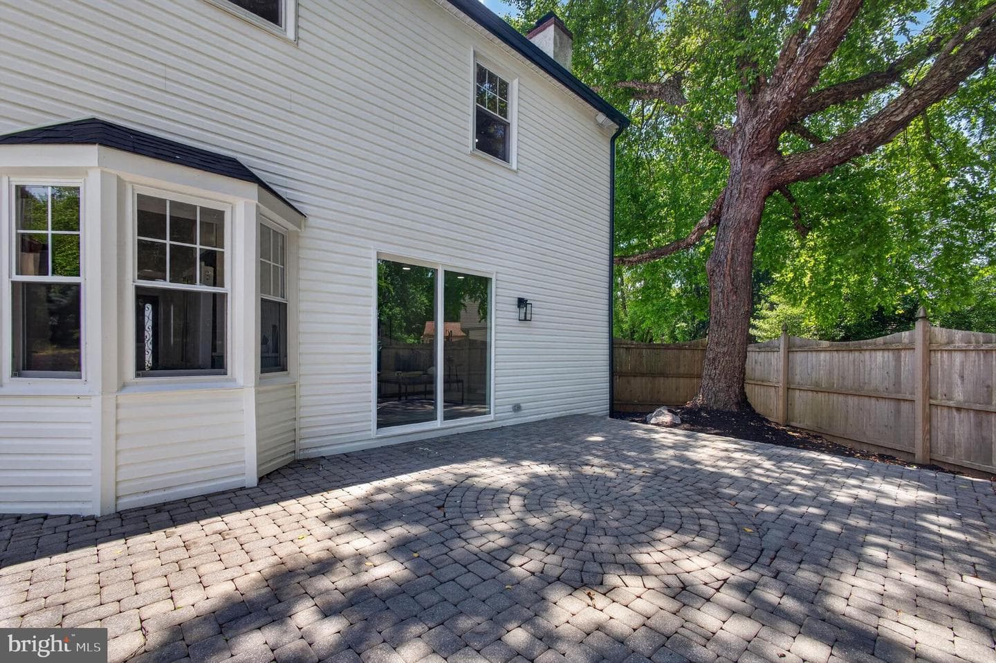 505 Emily Circle photo 9