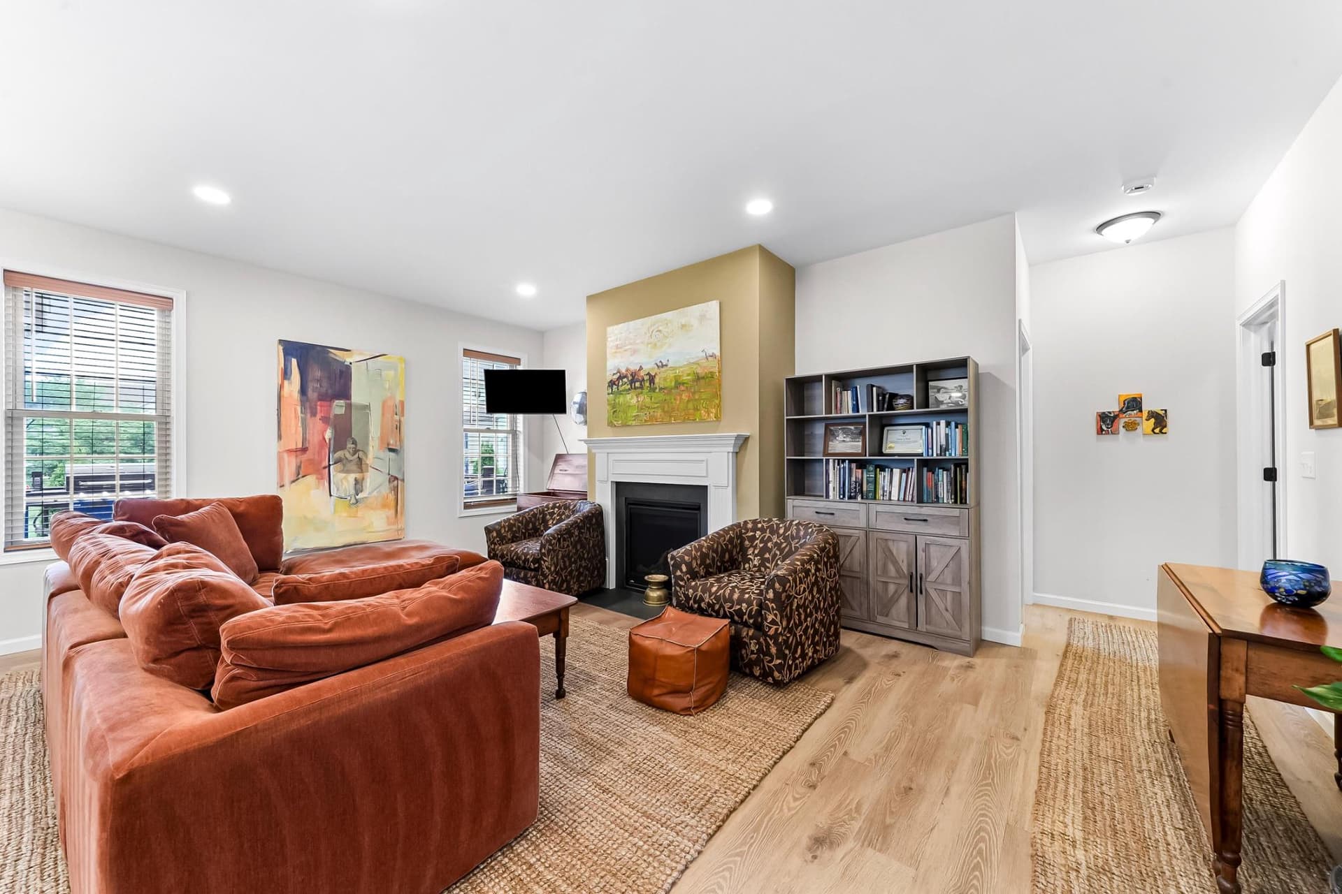 614 Greenbriar Path photo 6