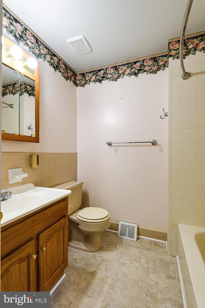 364 S Balderston Drive photo 22