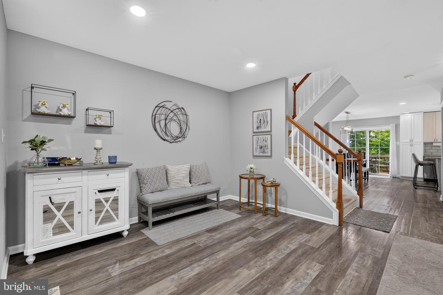 2402 Mallard Lane photo 4