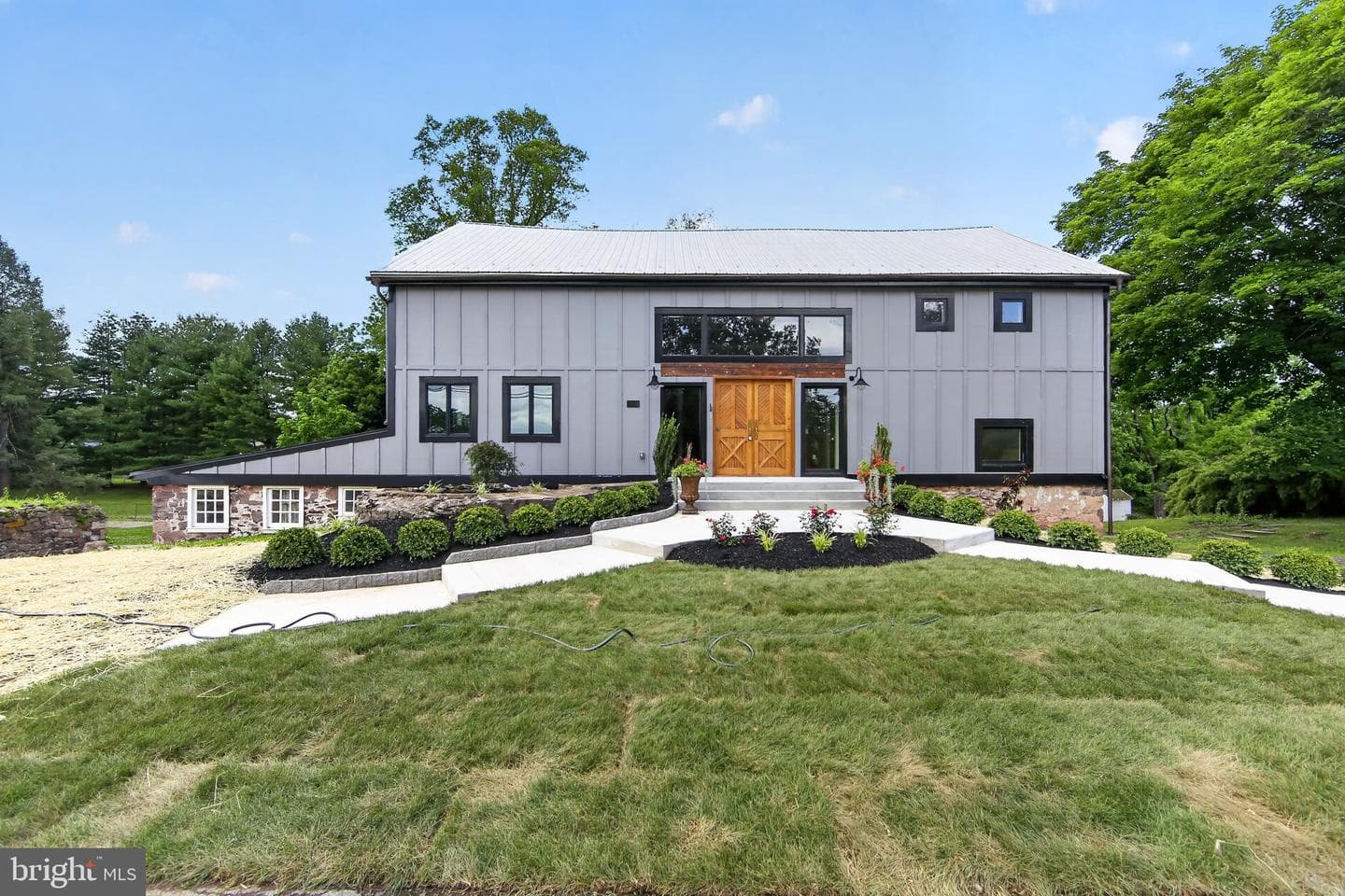287 W Seven Stars Road photo 1