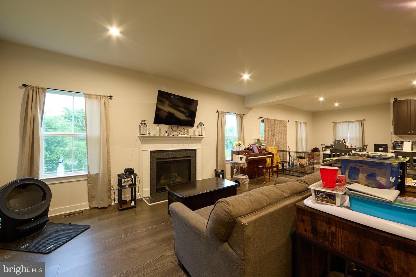 235 Sloan Drive photo 12