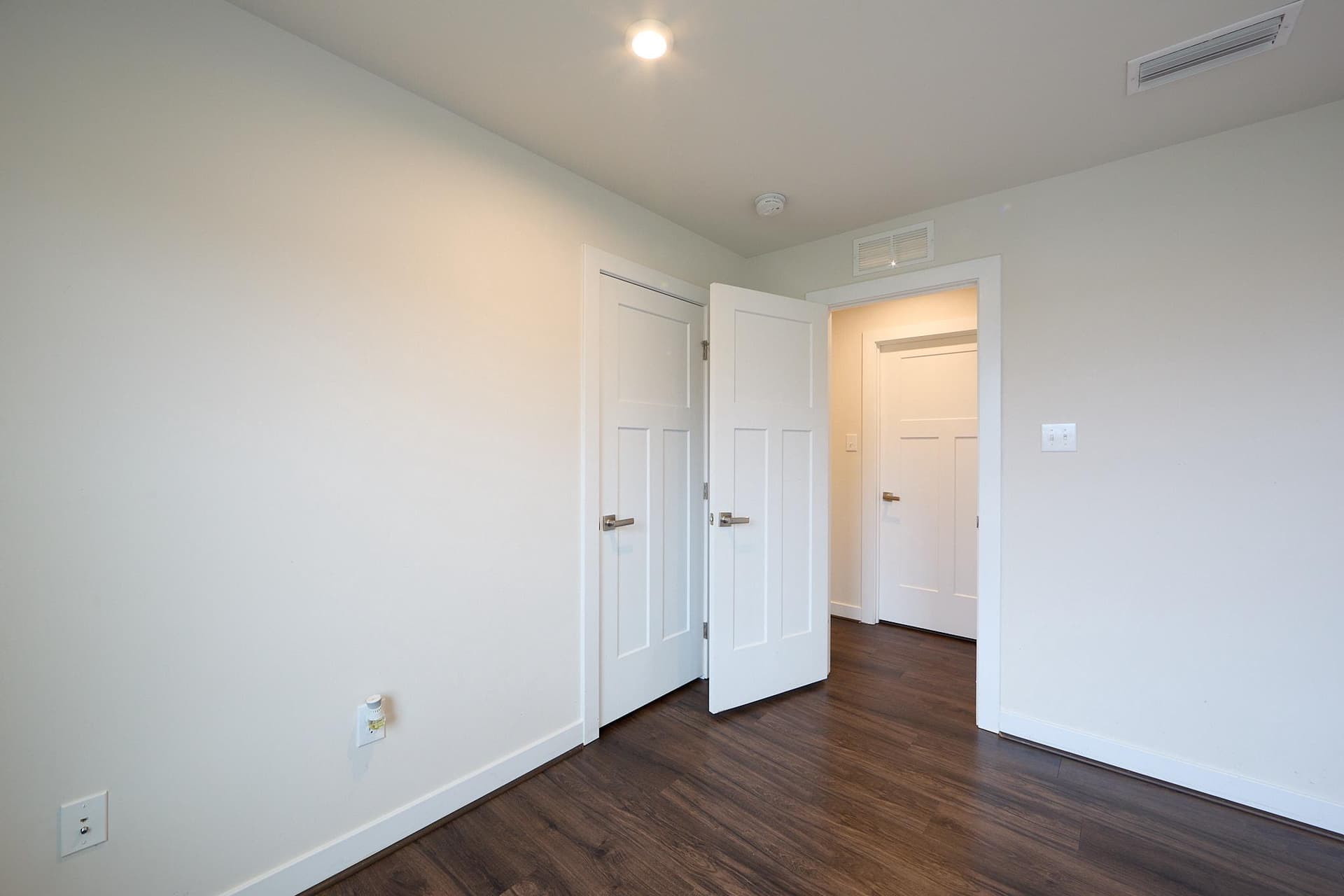 235 Sloan Drive photo 26