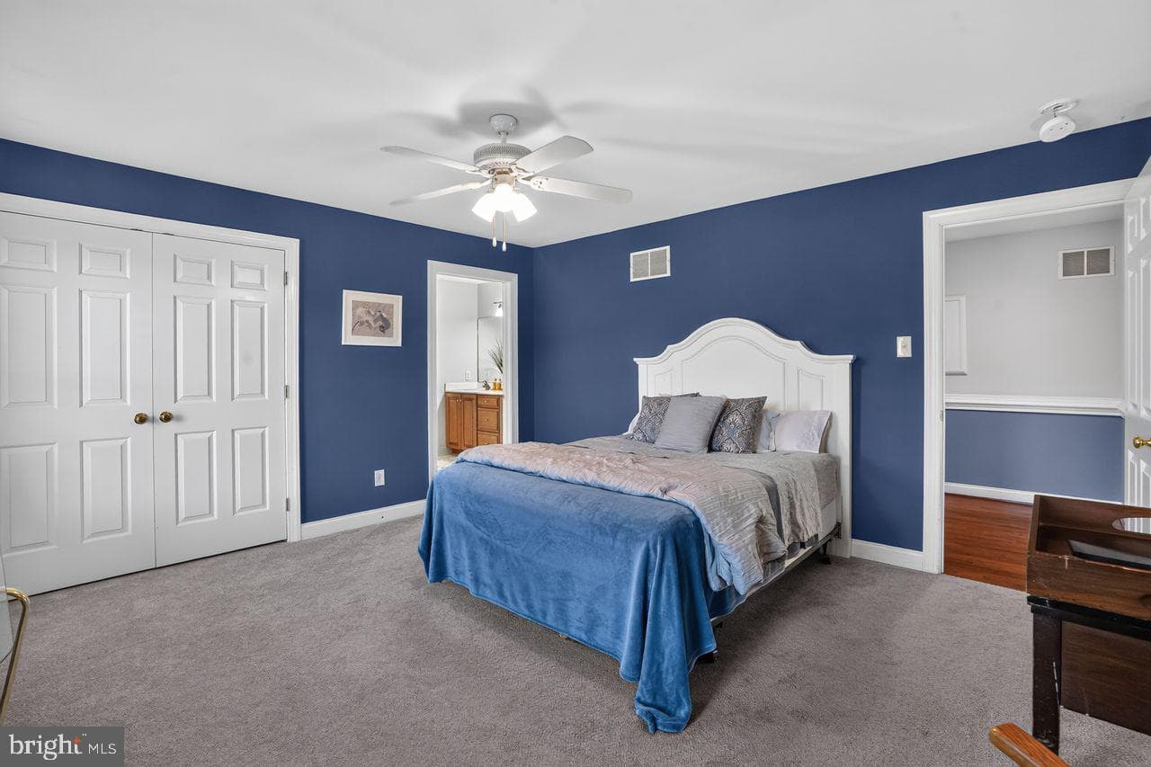 1704 Chantilly Lane photo 55