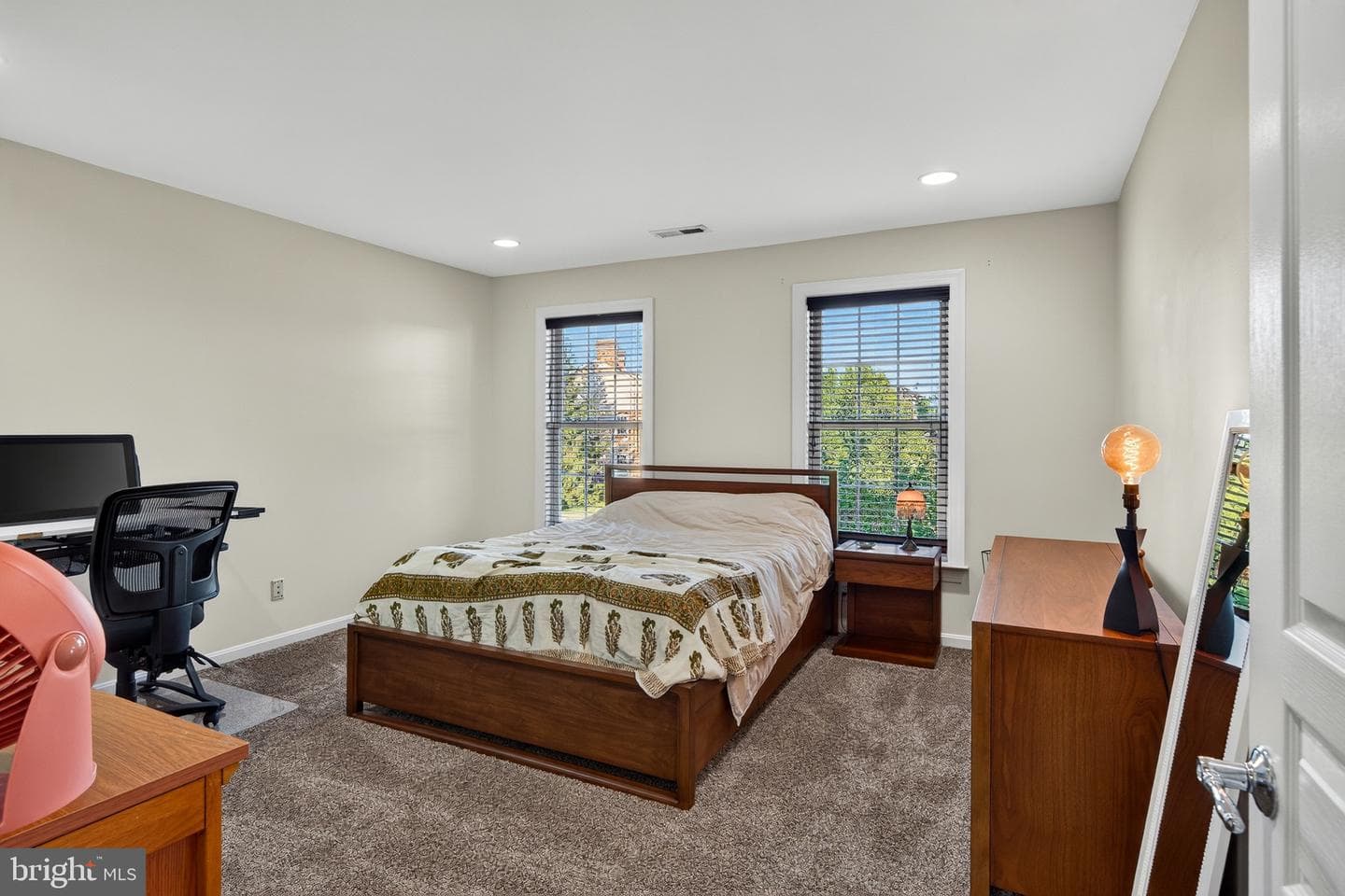 122 Bolero Drive photo 49