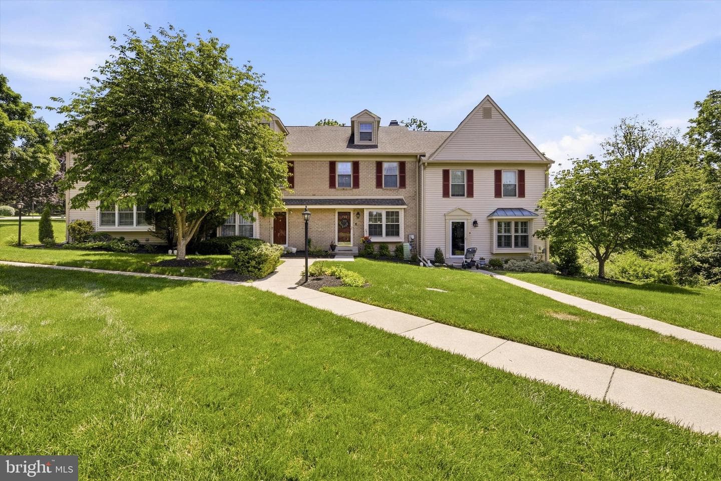 762 Shropshire Drive