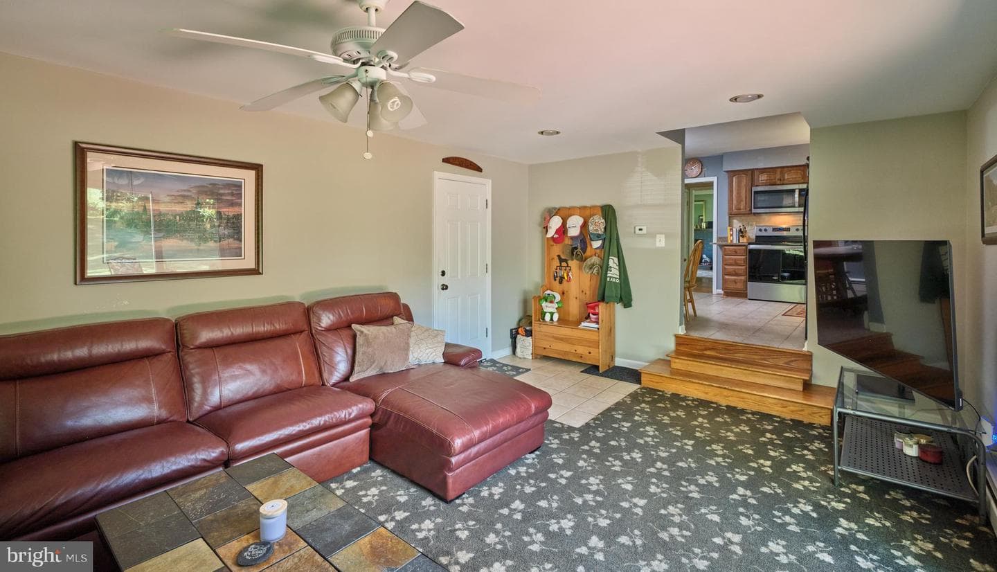 1007 Millstream photo 13