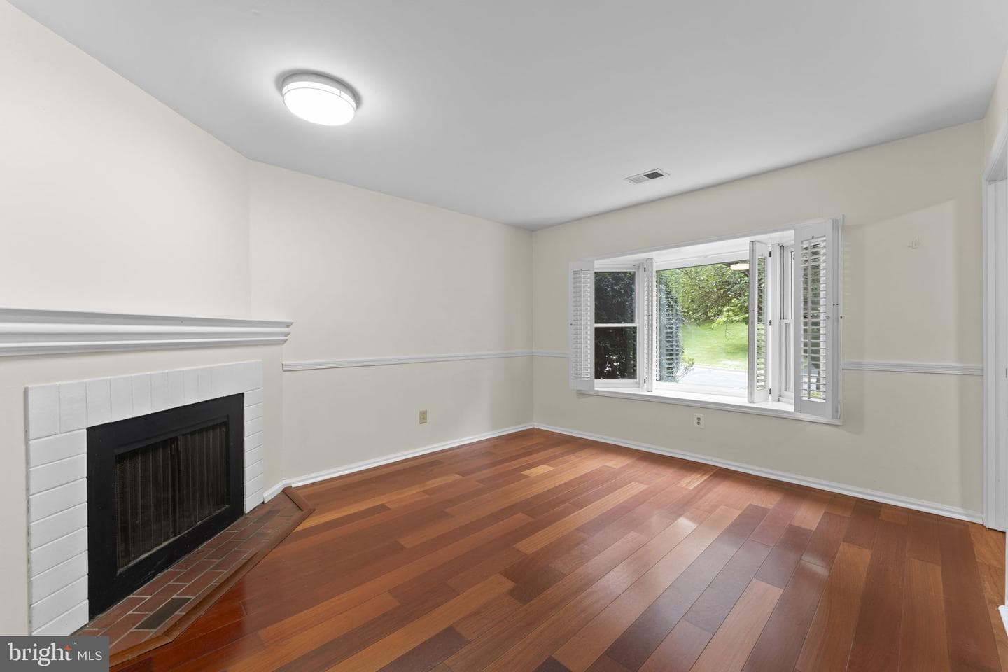 10 Elan Lane photo 10