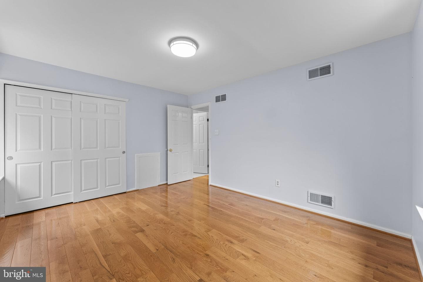 10 Elan Lane photo 25