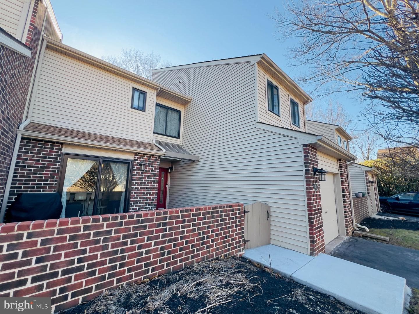 8 Knox Court photo 3