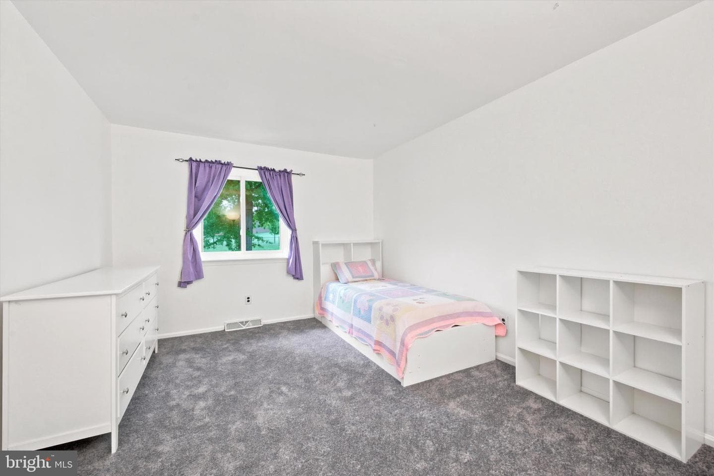 203 Camsten Court photo 18