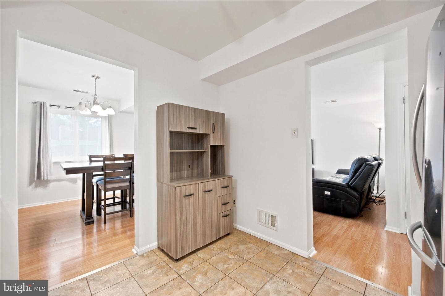 203 Camsten Court photo 9