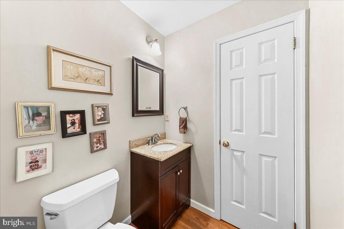 12 Peach Tree Lane photo 11