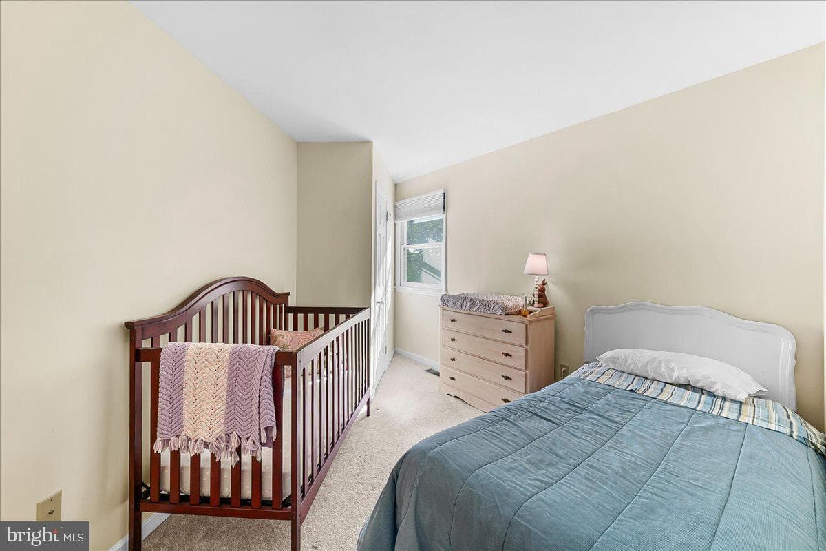 12 Peach Tree Lane photo 28