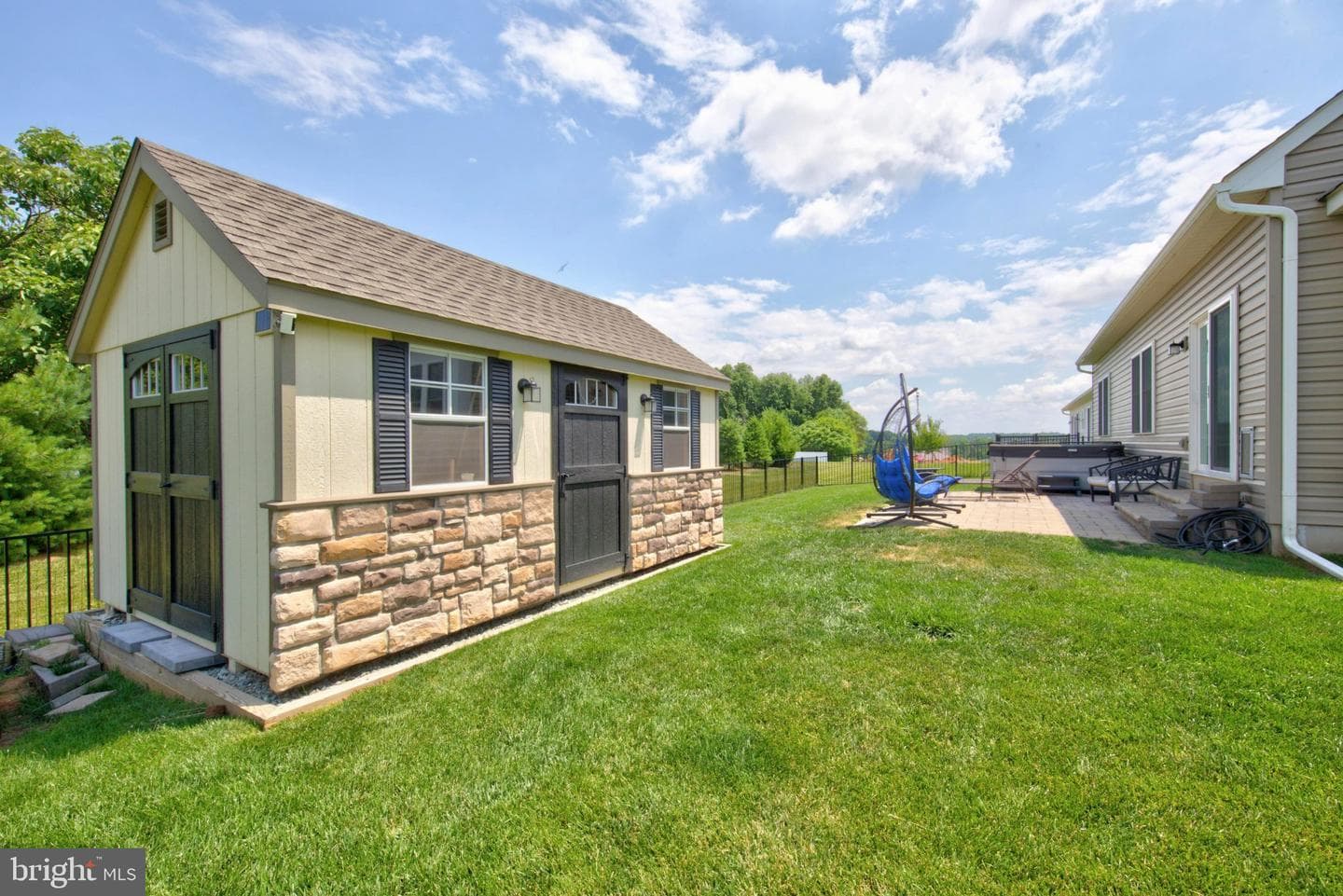 320 Greenwood Drive photo 77