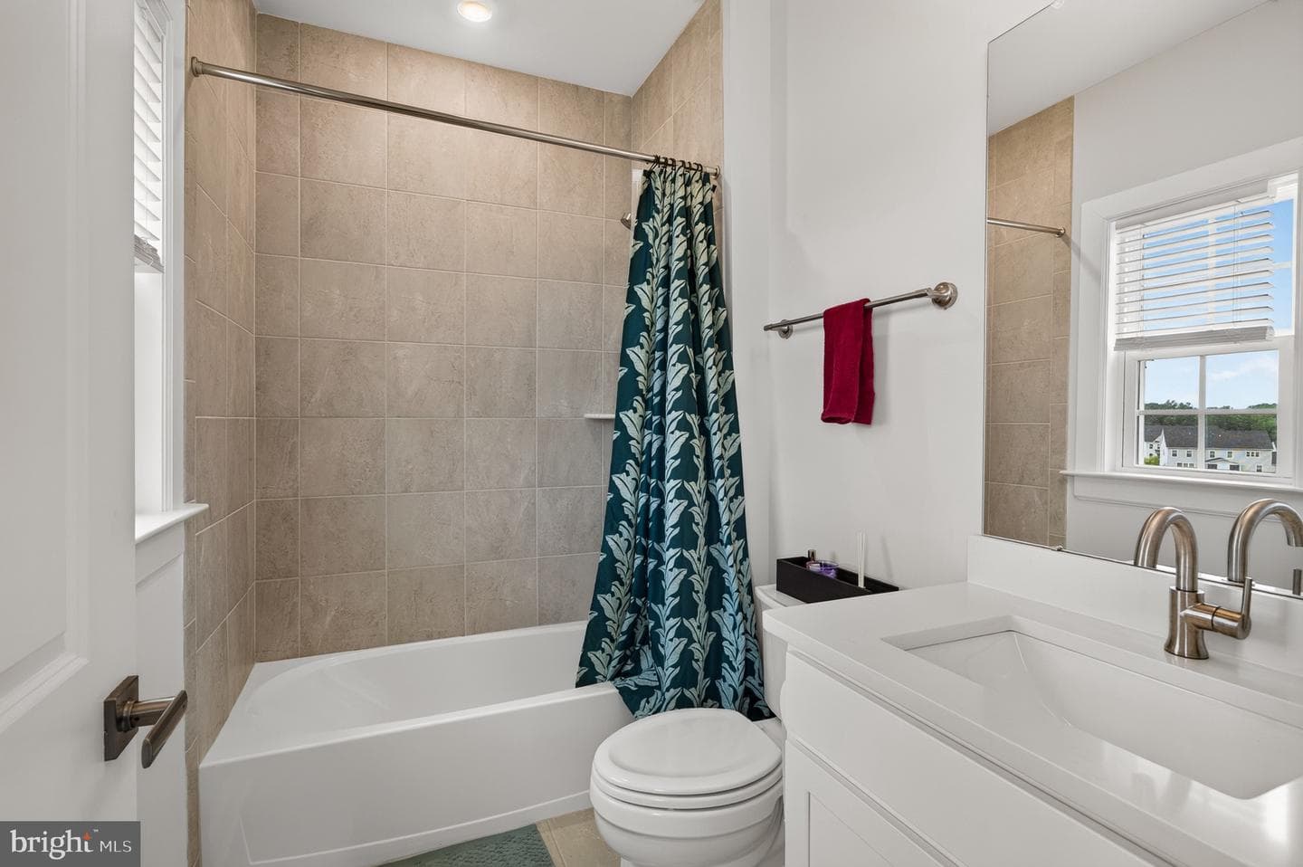 207 Alexis Court photo 45