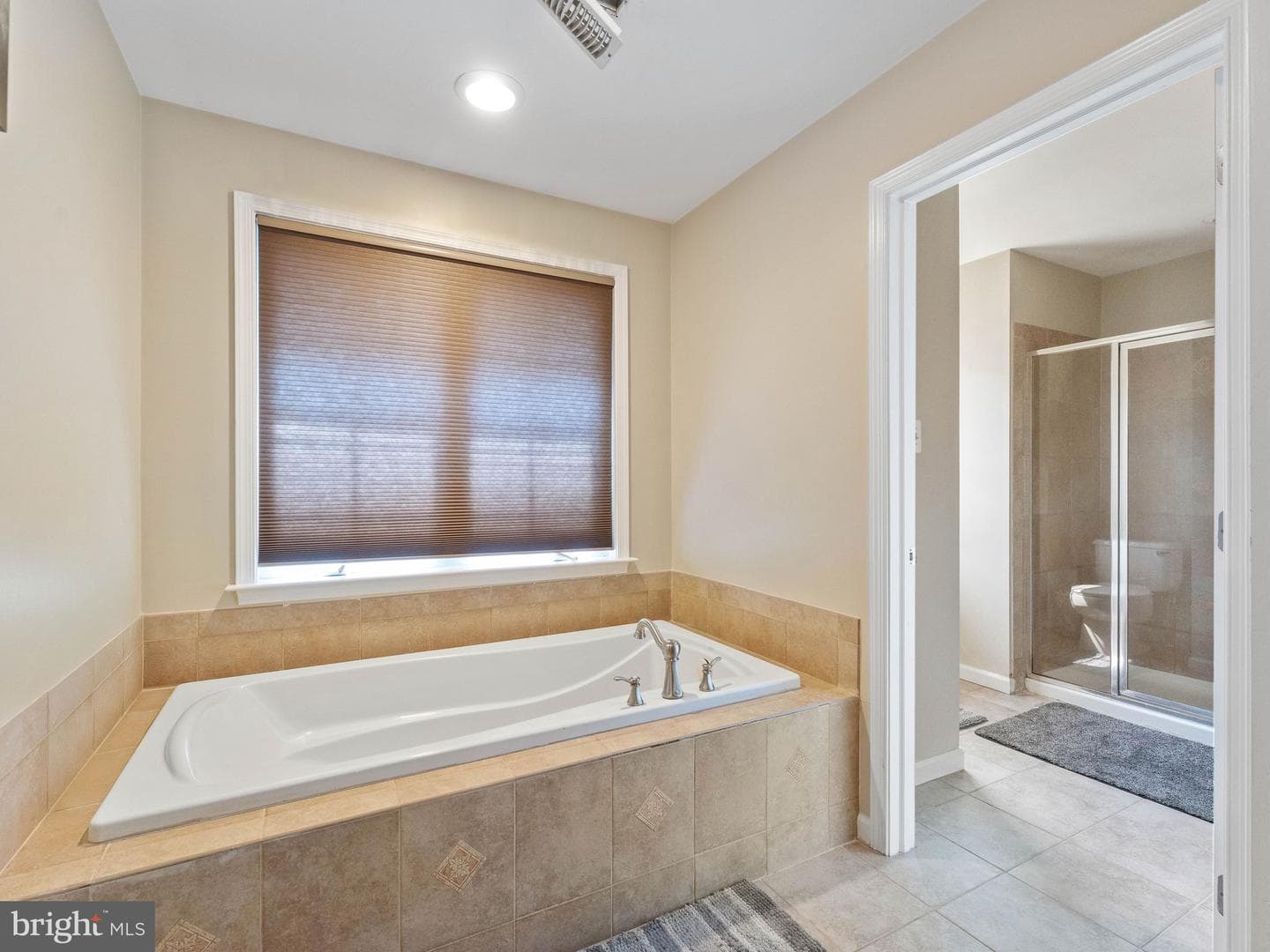 1214 Derry Lane photo 19