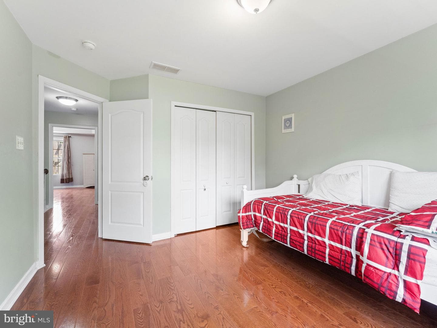 1214 Derry Lane photo 21