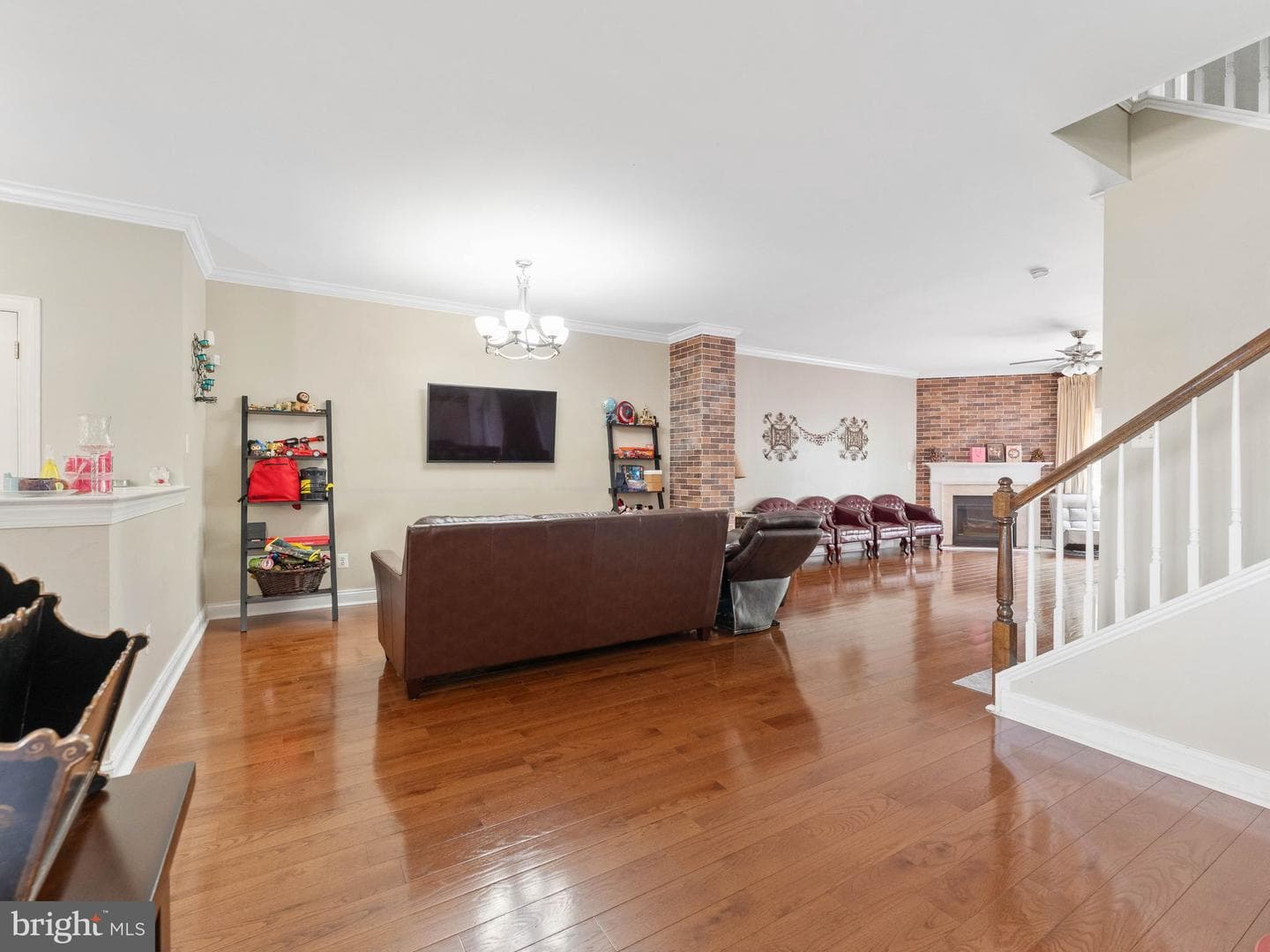 1214 Derry Lane photo 8
