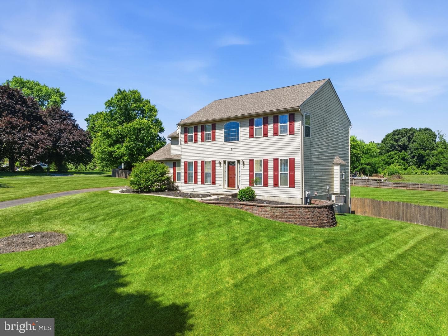101 White Doe Drive photo 6