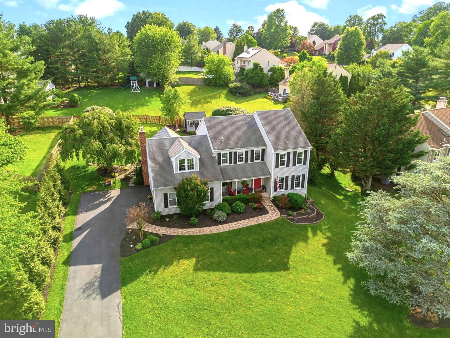 1110 Cotswold Lane photo 1