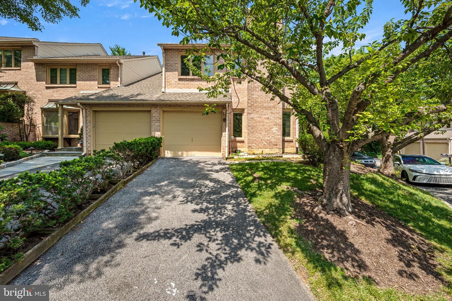82 Amity Drive photo 32