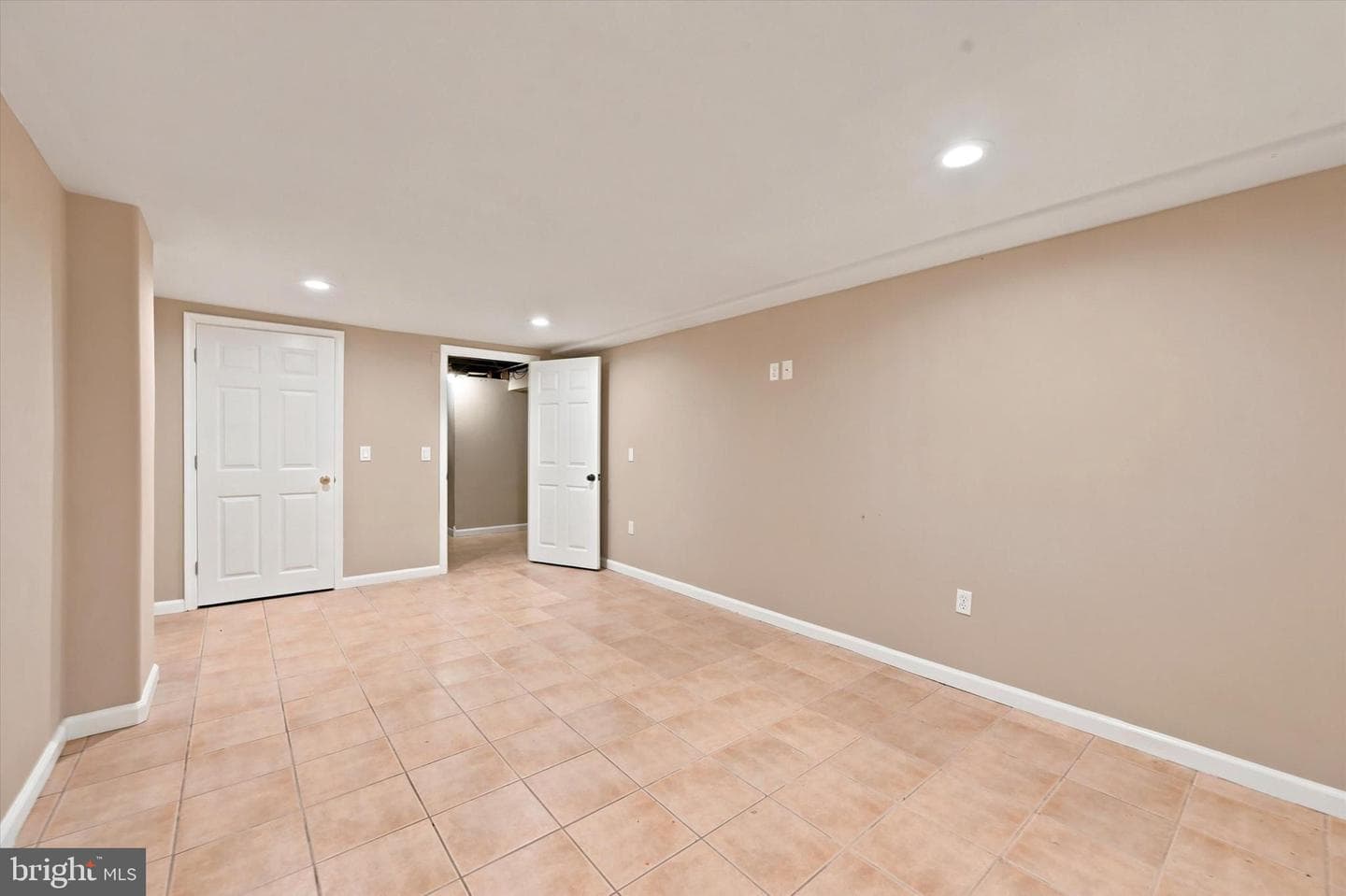 430 Creek Road photo 32