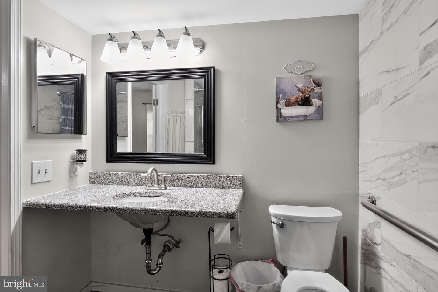 710 Washington Place #10 photo 16