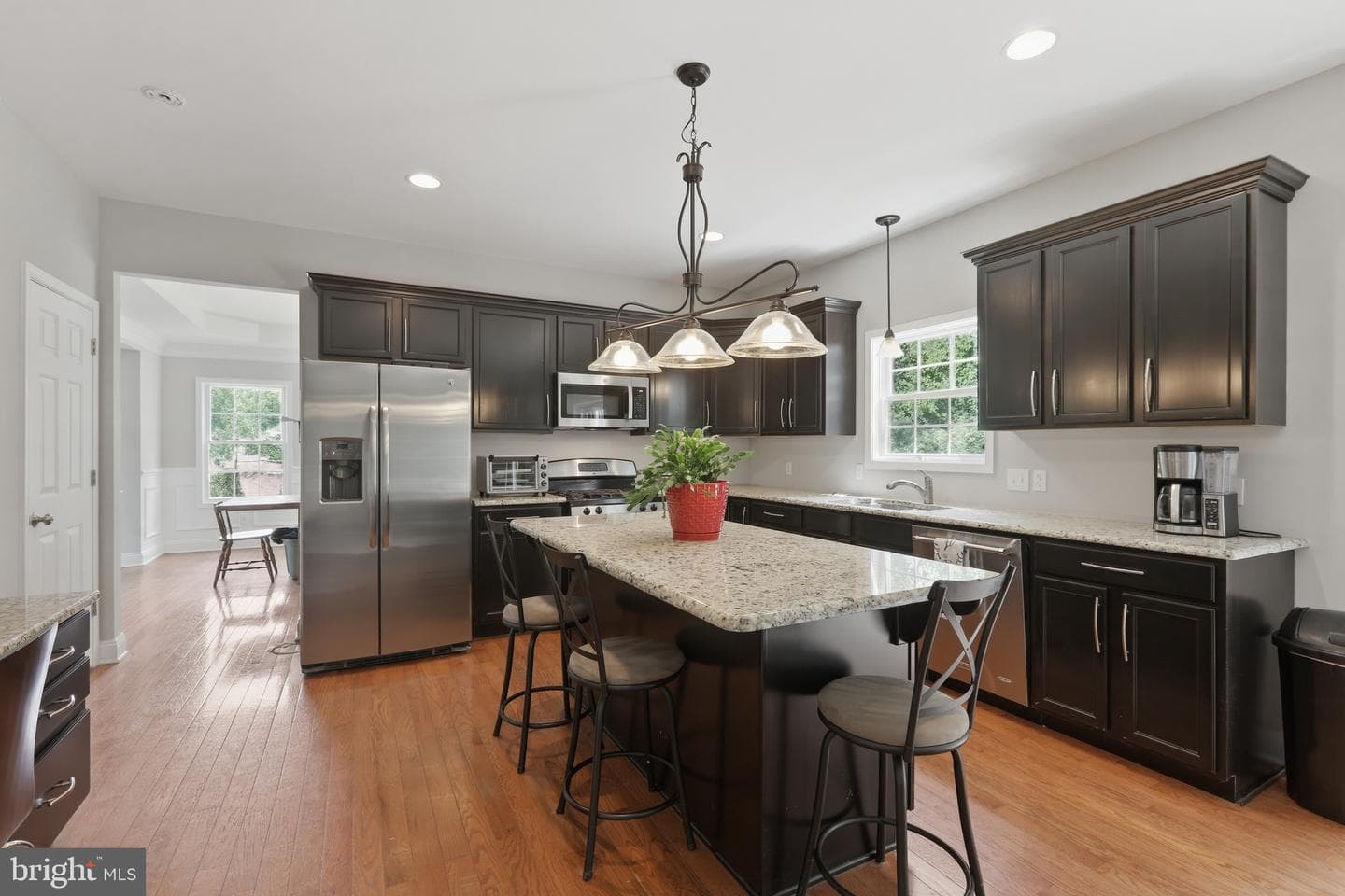 115 Burgundy Lane photo 8