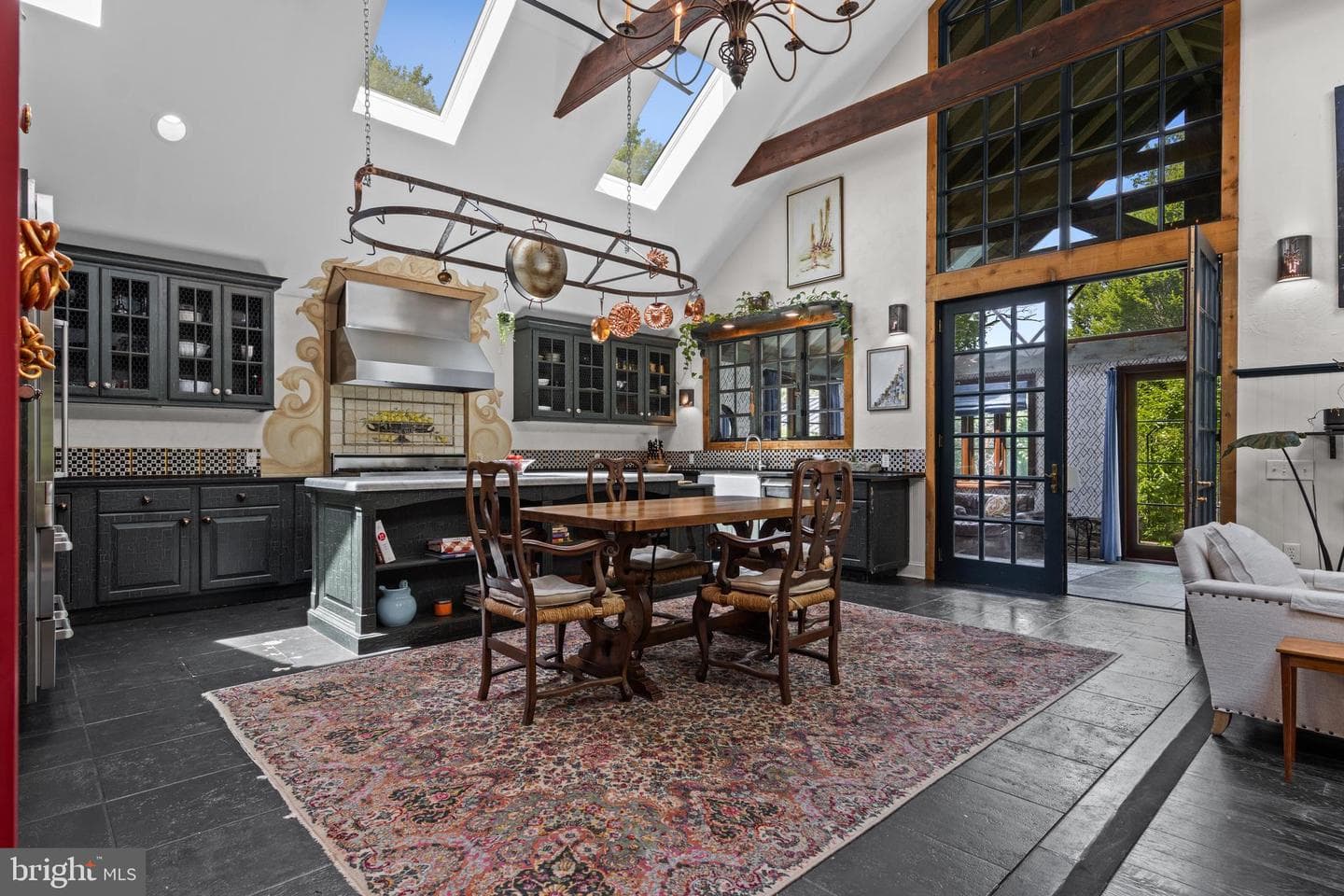 120 Davis Road photo 17