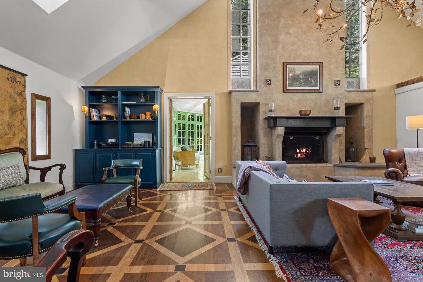 120 Davis Road photo 6