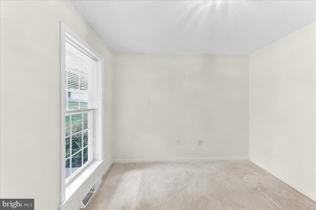 186 White Doe Drive photo 35