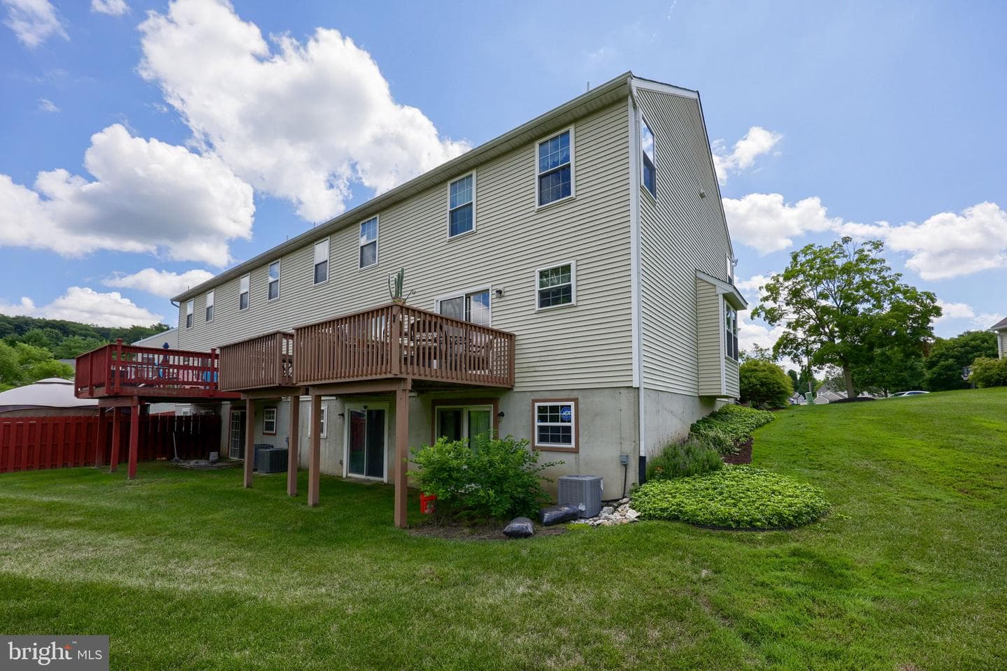 332 Gavin Drive photo 31